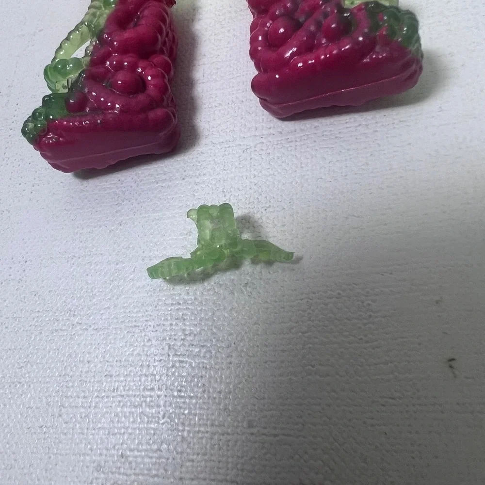 Monster High Sweet Screams Ghoulia Yelps Doll Bracelet & Boots Mattel 2014